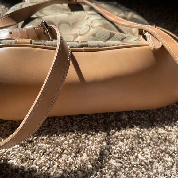 Bought from another seller on Posh, don’t use it much. Good condition. - Picture 2 of 4